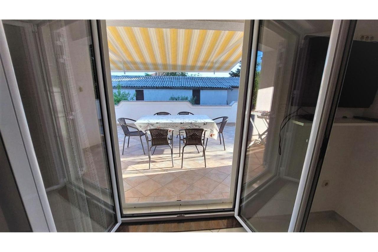 Apartments & Room Masa Стариград-Пакленица Екстериор снимка