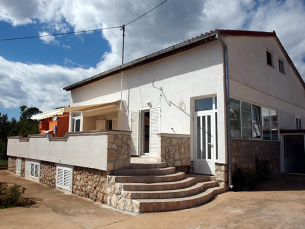 Apartments & Room Masa Стариград-Пакленица Екстериор снимка