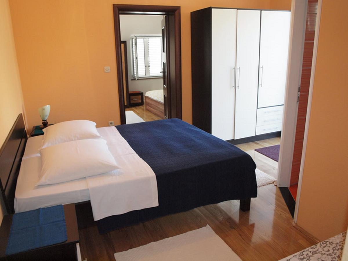 Apartments & Room Masa Стариград-Пакленица Екстериор снимка